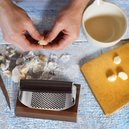 Stainless Steel Garlic Press with Wooden Walnut Container Garlic Press Crusher Set for Kitchen