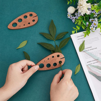 PH PandaHall 2pcs Teardrop Wooden Herb Stripper 8 Holes Herb Pealer Wood Leaf Remover Herb Stripping Brown Herb Stripper Tool for Kitchen Gadgets Cooking Small Kitchen Appliances Chef, Hole: 2-16mm